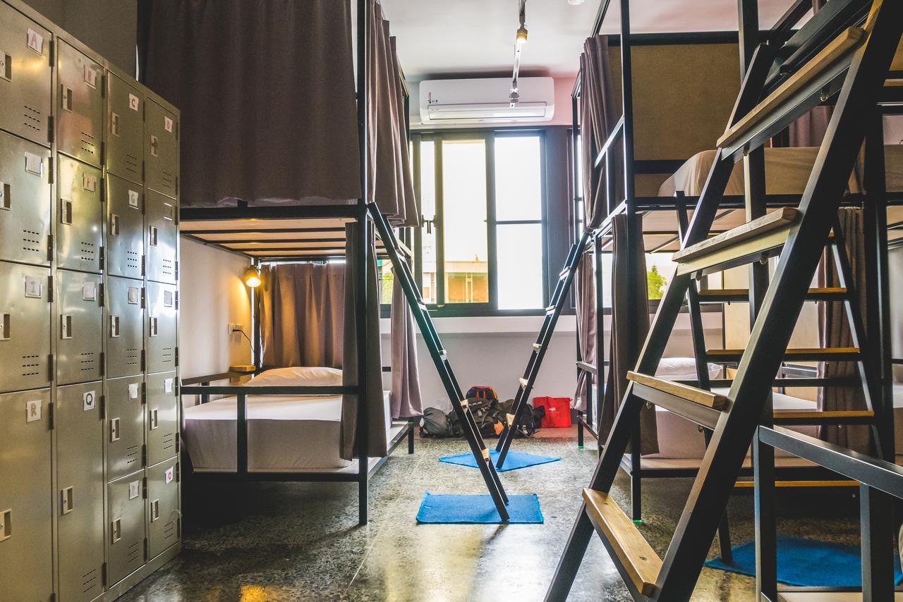 World Inn 窩二樓小客棧民宿 Хуалянь Экстерьер фото